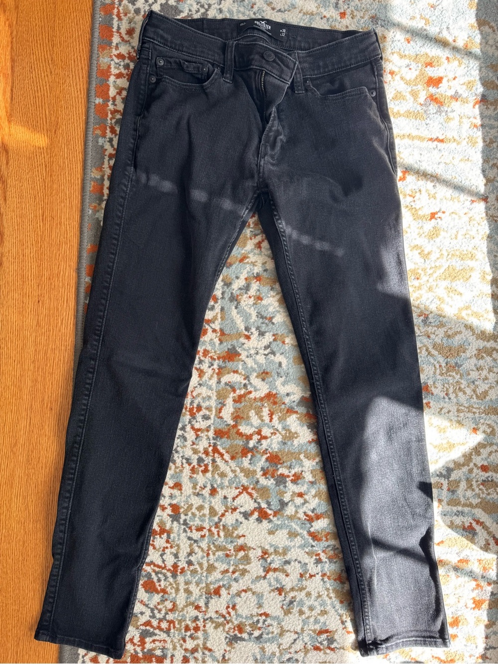 Hollister Men's Skinny Jeans in Black